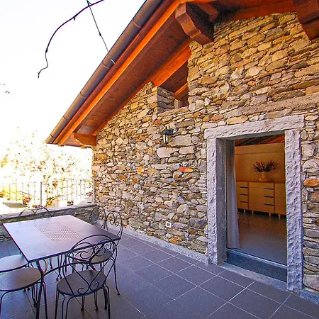 Rustico Moderno Apartament Ghiffa