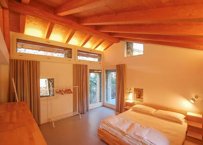 Rustico Moderno * Ghiffa