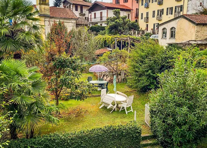 Rustico Moderno Apartamento Ghiffa